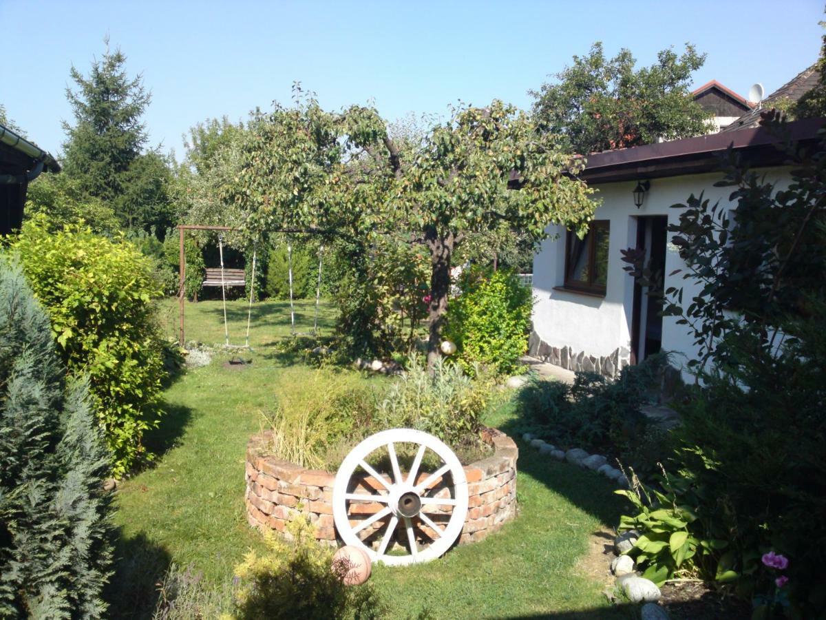 Mikulas Guest House Liptovsky Mikulas Exterior photo